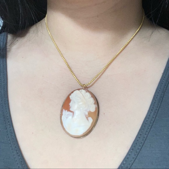 REAL 14k gold Cameo pendant brooch - Picture 10 of 10